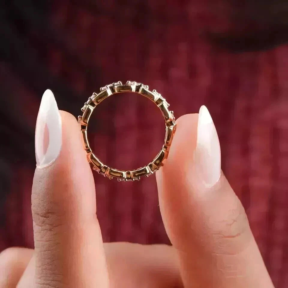 Elegant Women's Cubic Zirconia Diamond Ring in 925 Sterling Silver – Ayushi Jewels