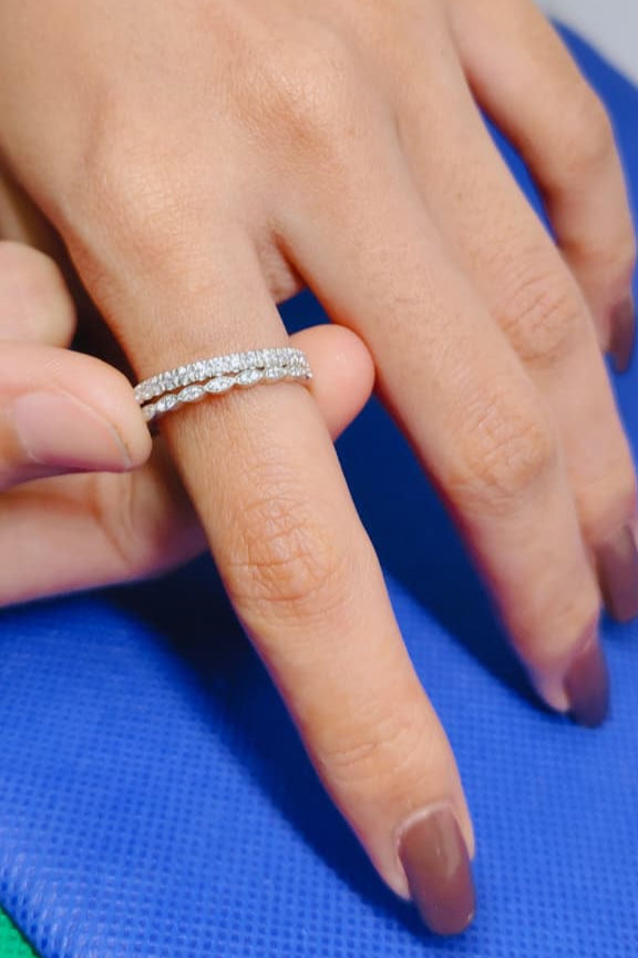 Ideal for engagement, wedding, or special occasions