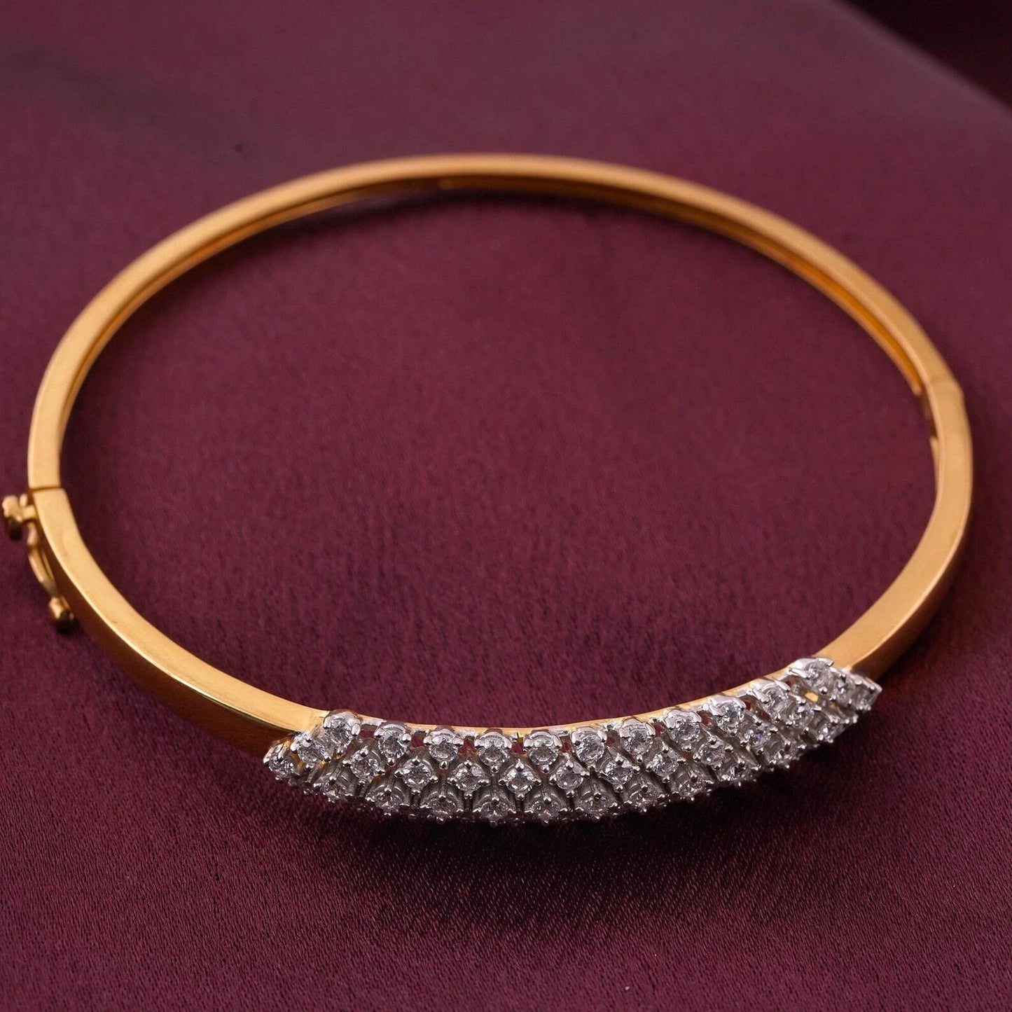 Elegant Women's Bracelet 7 Inch – 925 Sterling Silver with Cubic Zirconia Diamonds, White Gold Plated