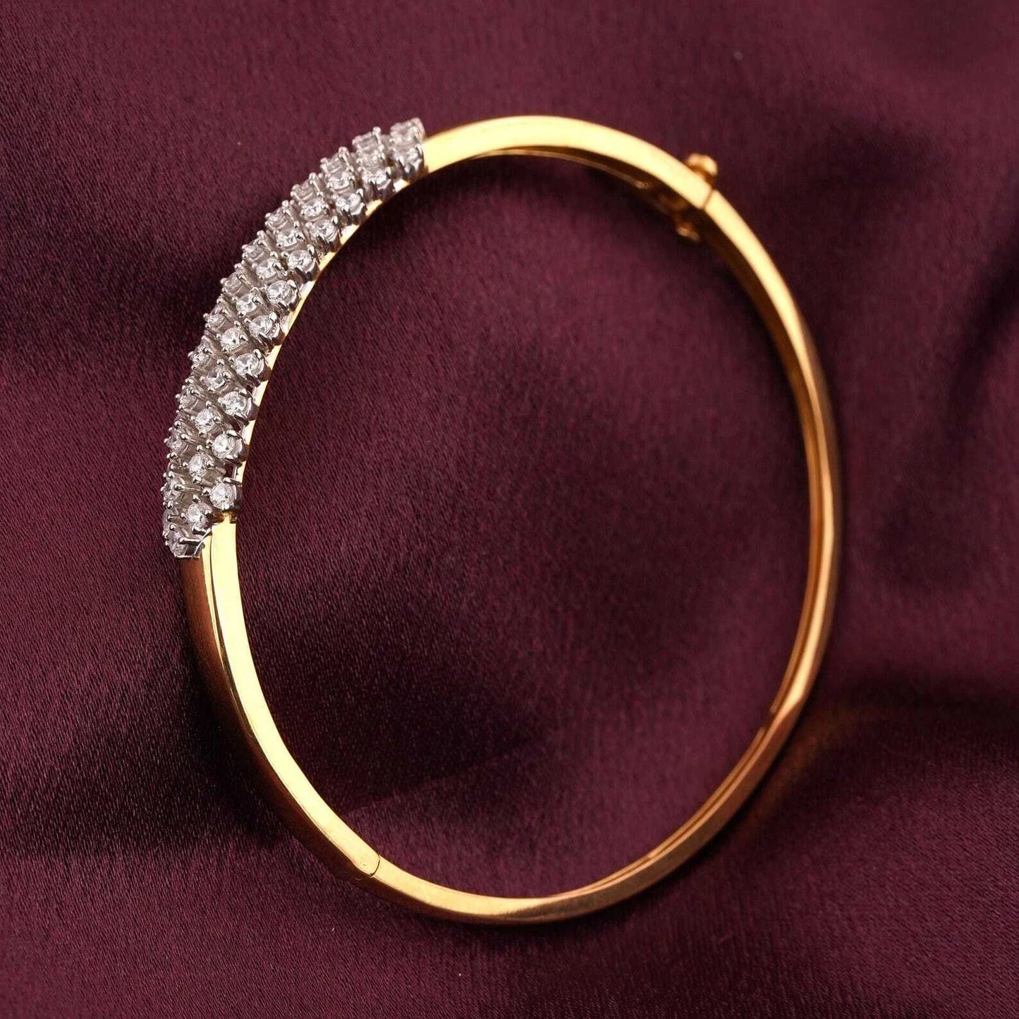 Elegant Women's Bracelet 7 Inch – 925 Sterling Silver with Cubic Zirconia Diamonds, White Gold Plated