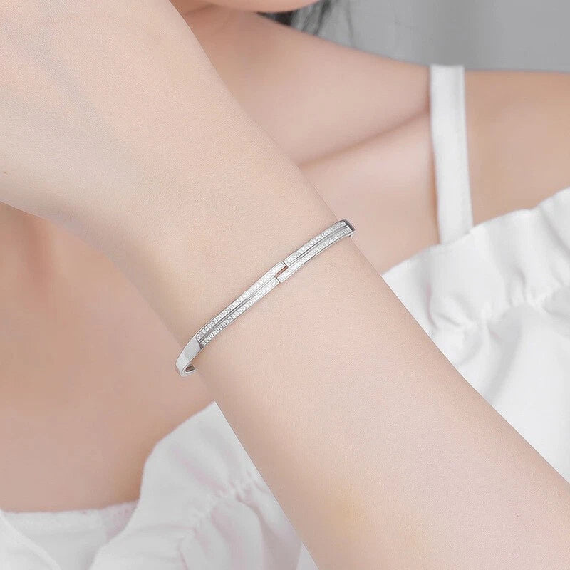 Classic Women's Cubic Zirconia Bracelet 925 Sterling Silver Plated