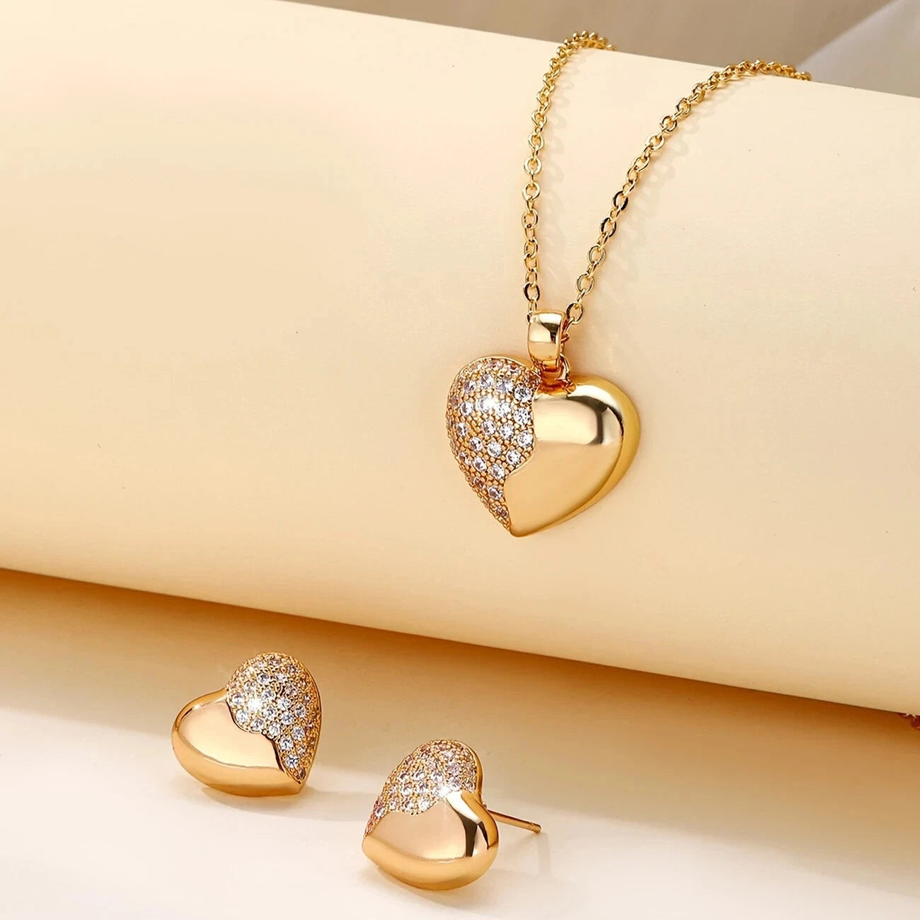 Women’s Round Cut 925 Sterling Silver Cubic Zirconia Diamond Heart Chain & Earrings Set: