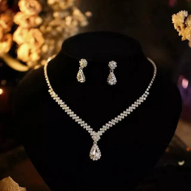 Elegant Women's Jewelry Set – Necklace & Earrings with Cubic Zirconia