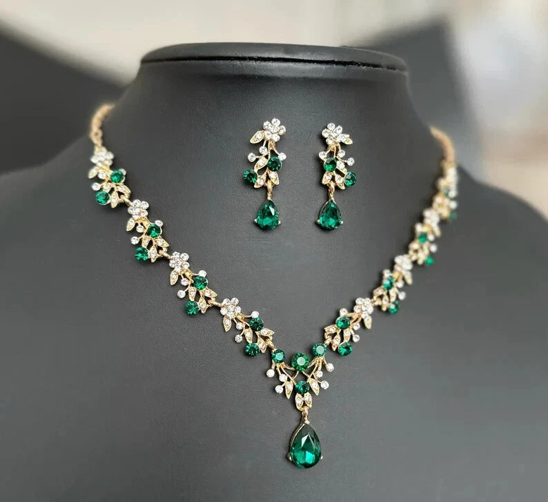 Women’s Necklace & Earrings Set 925 Sterling Silver with Green Cubic Zirconia
