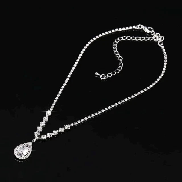 Women’s 925 Silver Necklace Set with Cubic Zirconia – Timeless Design