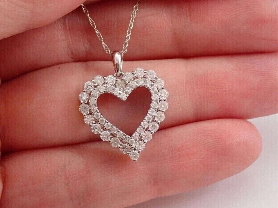 Women’s Pendant Necklace 925 Sterling Silver Cubic Zirconia Diamond.