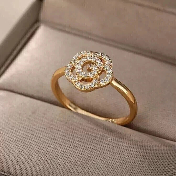 Women's Fancy Cubic Zirconia Diamond Ring 925 Sterling Silver