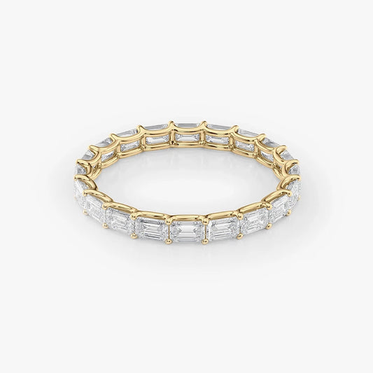 Elegant Women's Ring in 925 Sterling Silver